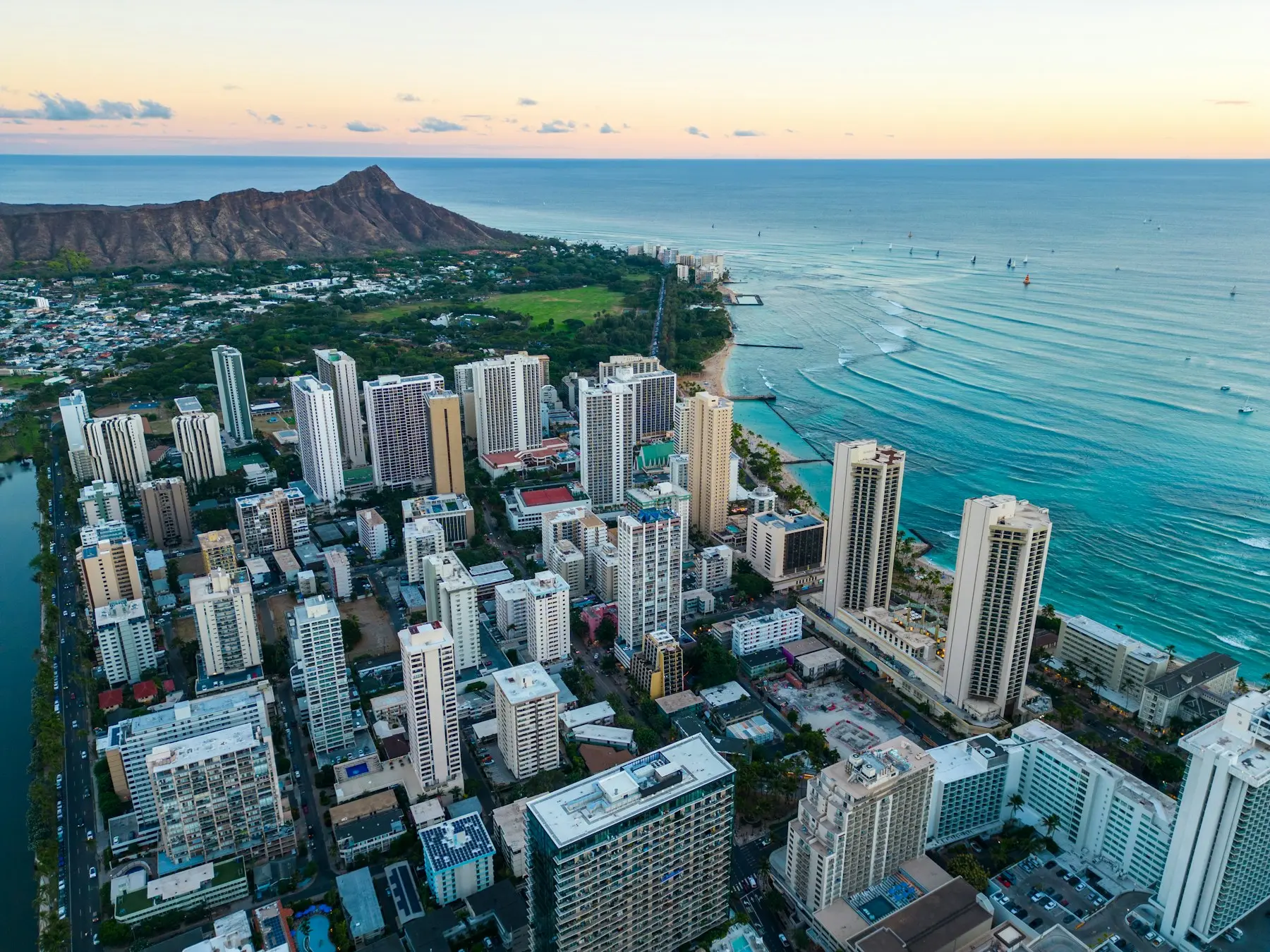 Aerial view of Waikīkī, Diamond Head, and the Honolulu coastline